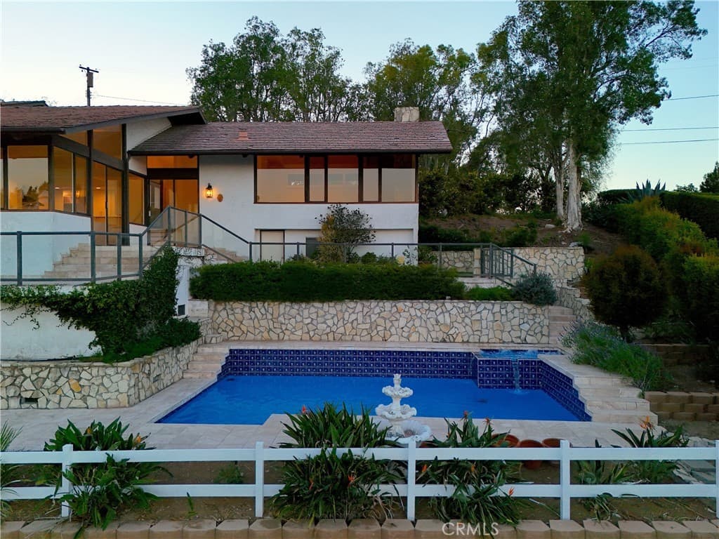Photo of Just Listed: Gated Rolling Hills Retreat With Sweeping Views