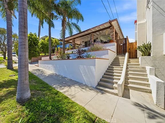 SOLD! Point Fermin Coastal Opportunity — gallery photo 3