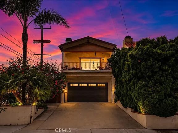 SOLD! Coastal San Pedro Home Sells for $925K — exterior view