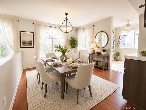 Photo of SOLD! South Bay Townhome Finds Its New Owner