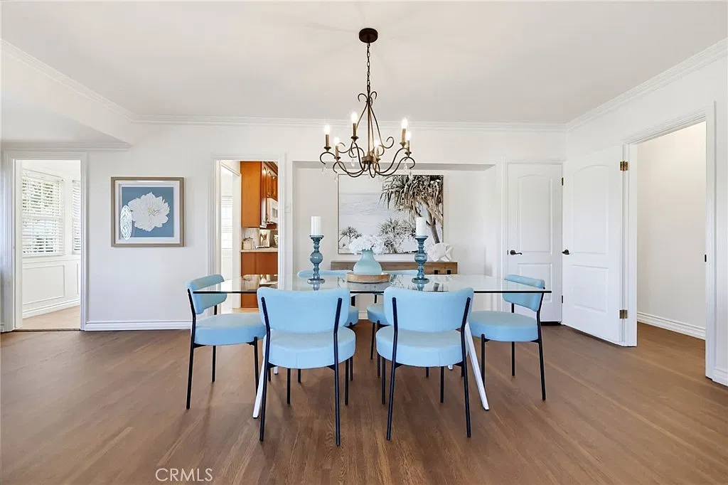 Just Listed: Versatile San Pedro Duplex with Income Potential! — gallery photo 5