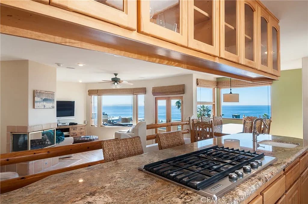 Just Listed: 216 29th Pl, Manhattan Beach — gallery photo 5