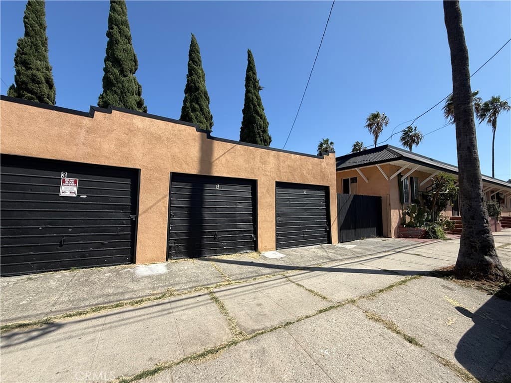 Just Listed: San Pedro 5-Unit Investment Opportunity — gallery photo 4