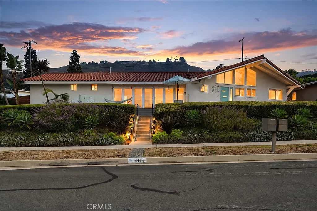 Just Listed: Mid-Century Modern Luxury with Ocean Views