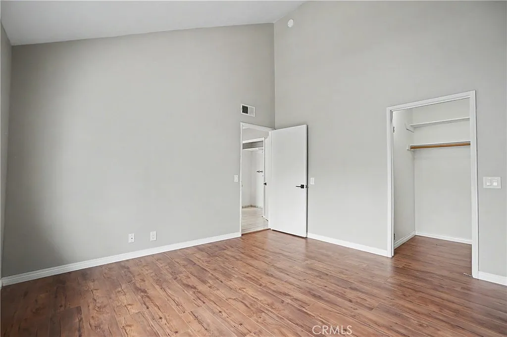 SOLD! Cambridge Court Townhome in Harbor City — gallery photo 3