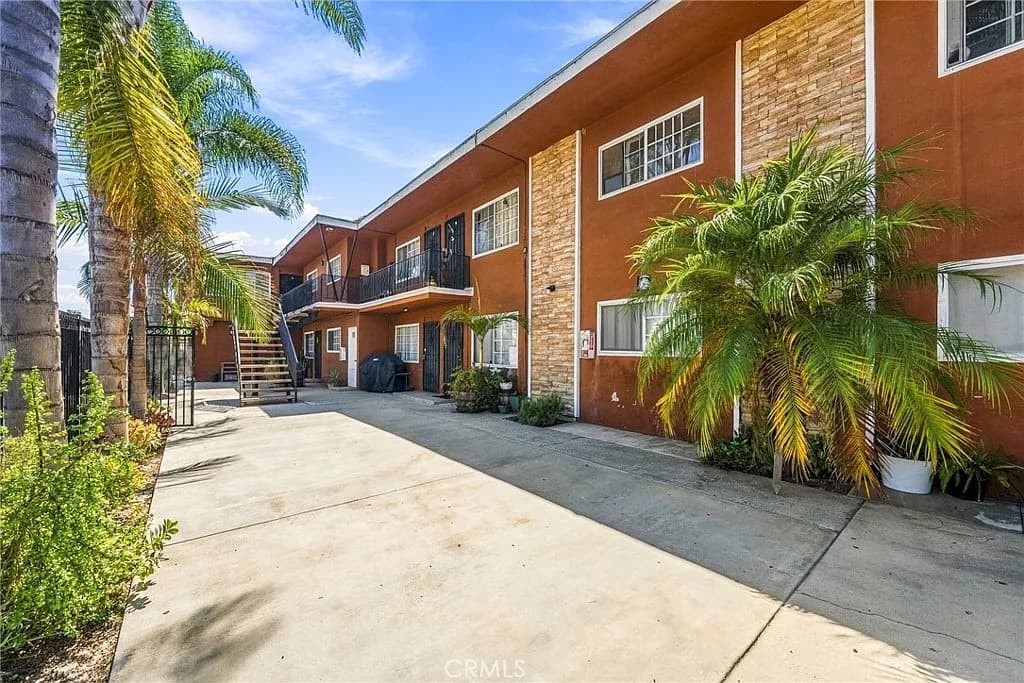 Photo of Just Listed: 9-Unit Income Property in Long Beach!