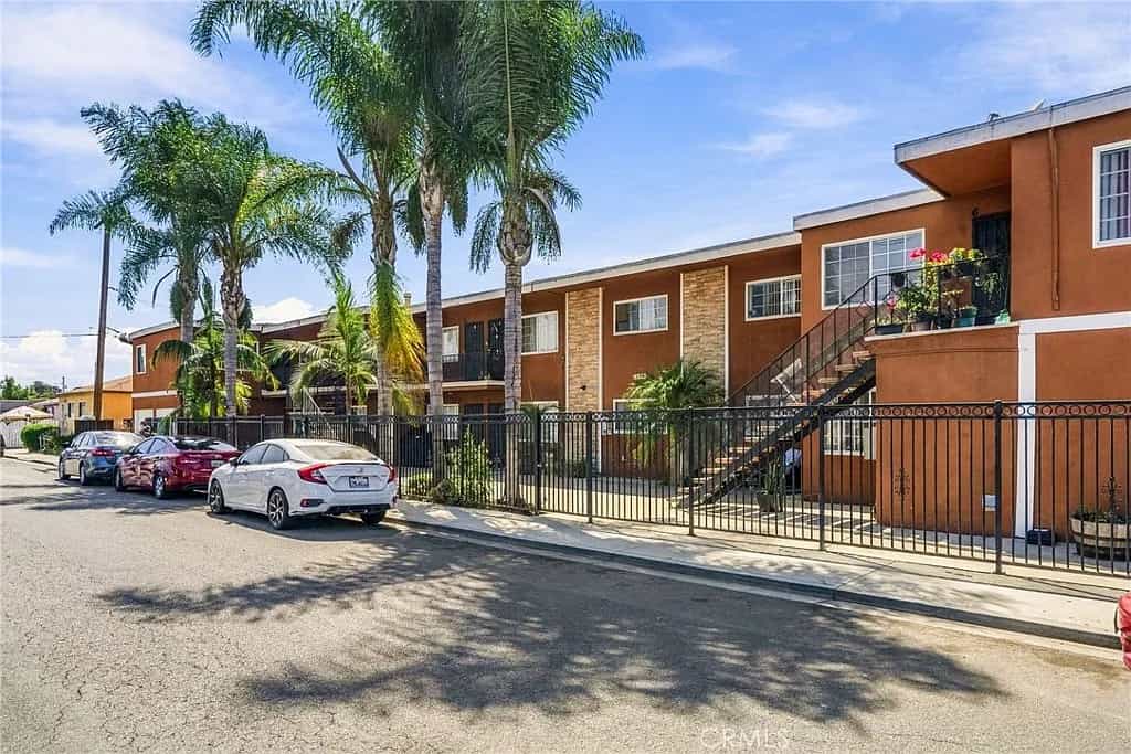 Just Listed: 9-Unit Income Property in Long Beach!