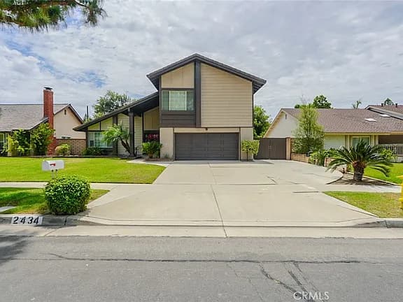 Sold! 2434 E Virginia Ave, Anaheim — exterior view