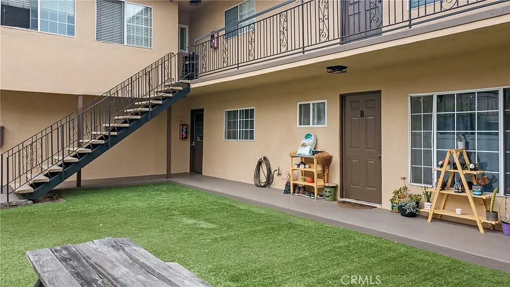Just Listed: Prime 5-Unit Investment in North Torrance — gallery photo 5