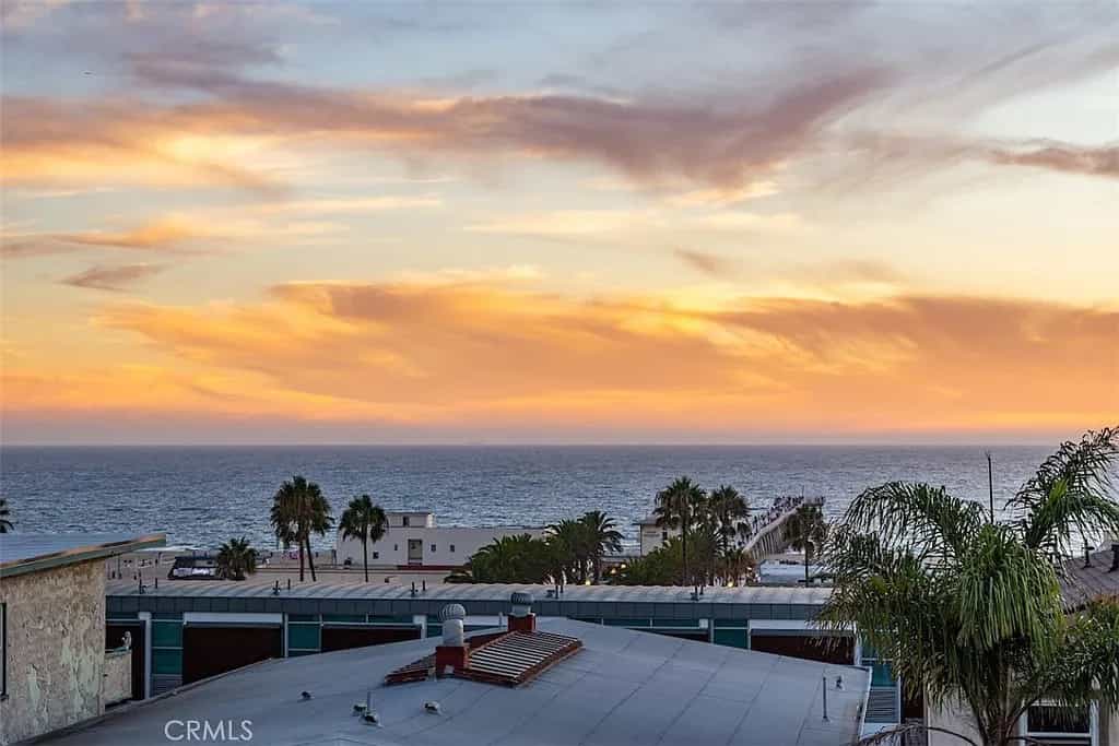 SOLD! Coastal Hermosa Beach Living