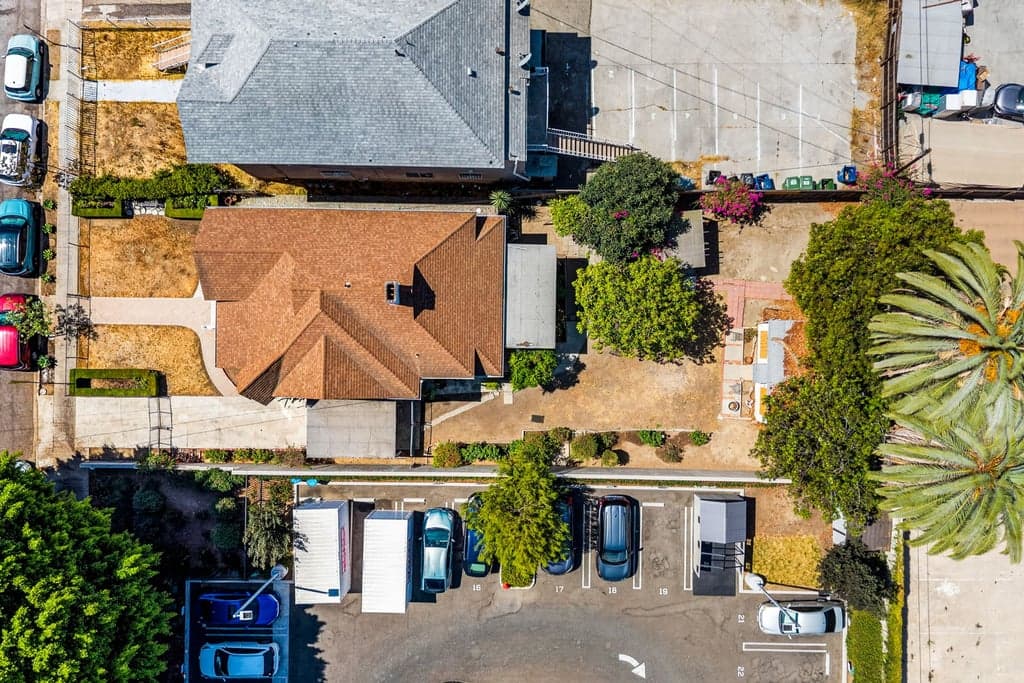 Just Listed: 1339 S Union Ave, Los Angeles — exterior view