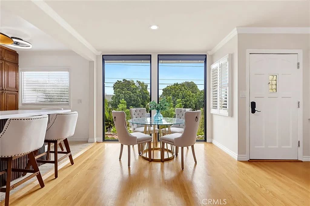 Just Listed: San Pedro Home with Income Potential — gallery photo 5