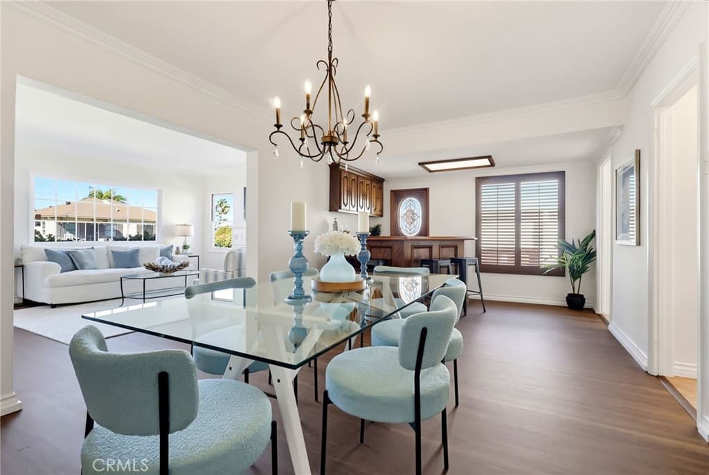 Just Listed | Broker's Open Wed 11AM - 1PM | 1923 Craftsman Plus Rear Cottage in San Pedro's Vista Del Oro — gallery photo 4