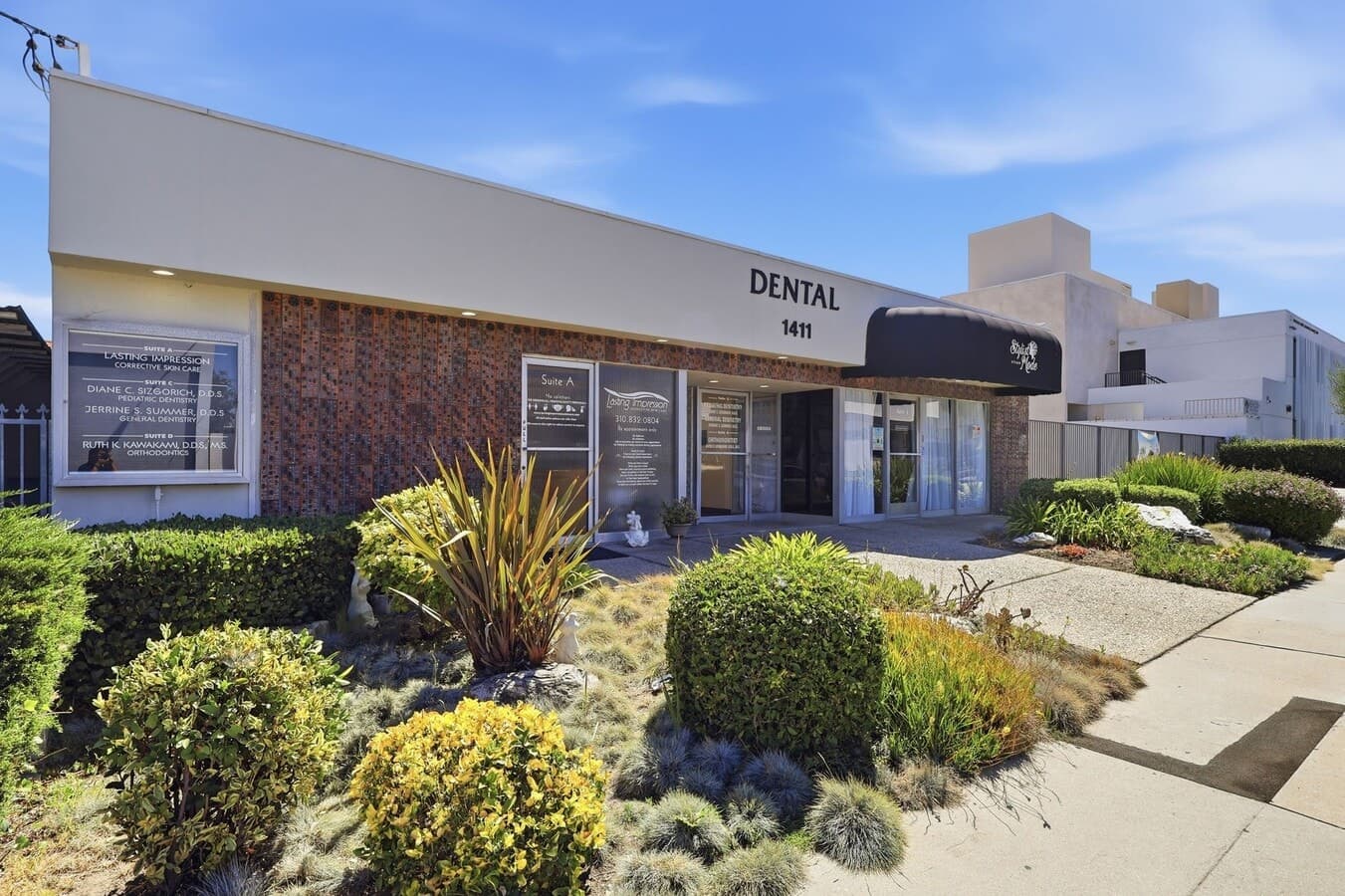Medical & Professional Office Investment in Upper San Pedro — exterior view