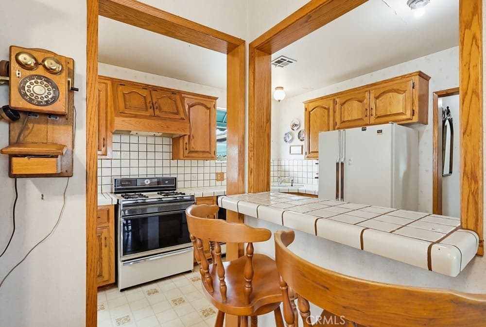 Just Sold in Miraleste Pines! — gallery photo 5
