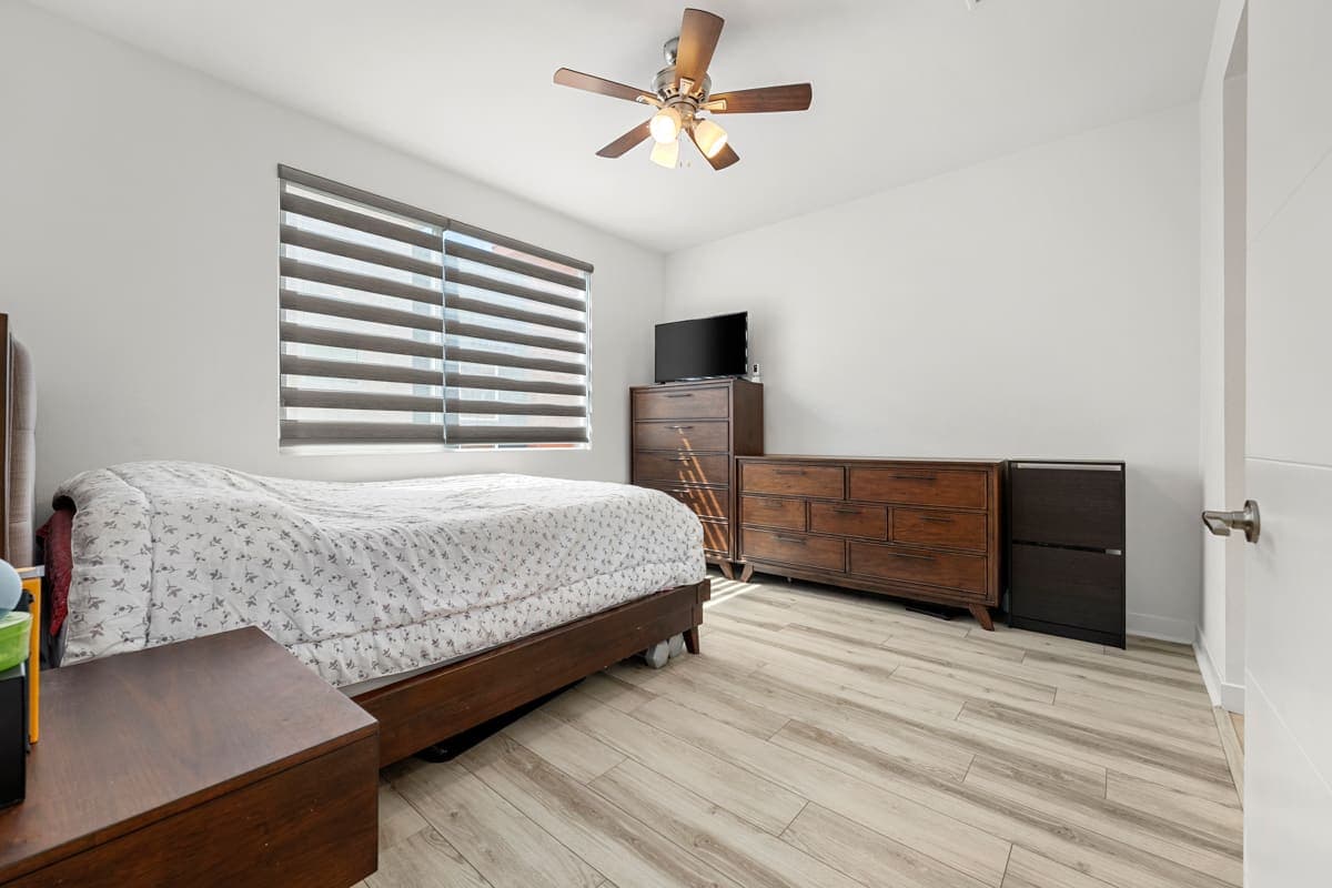 Newer Build Bellflower Condo — gallery photo 4