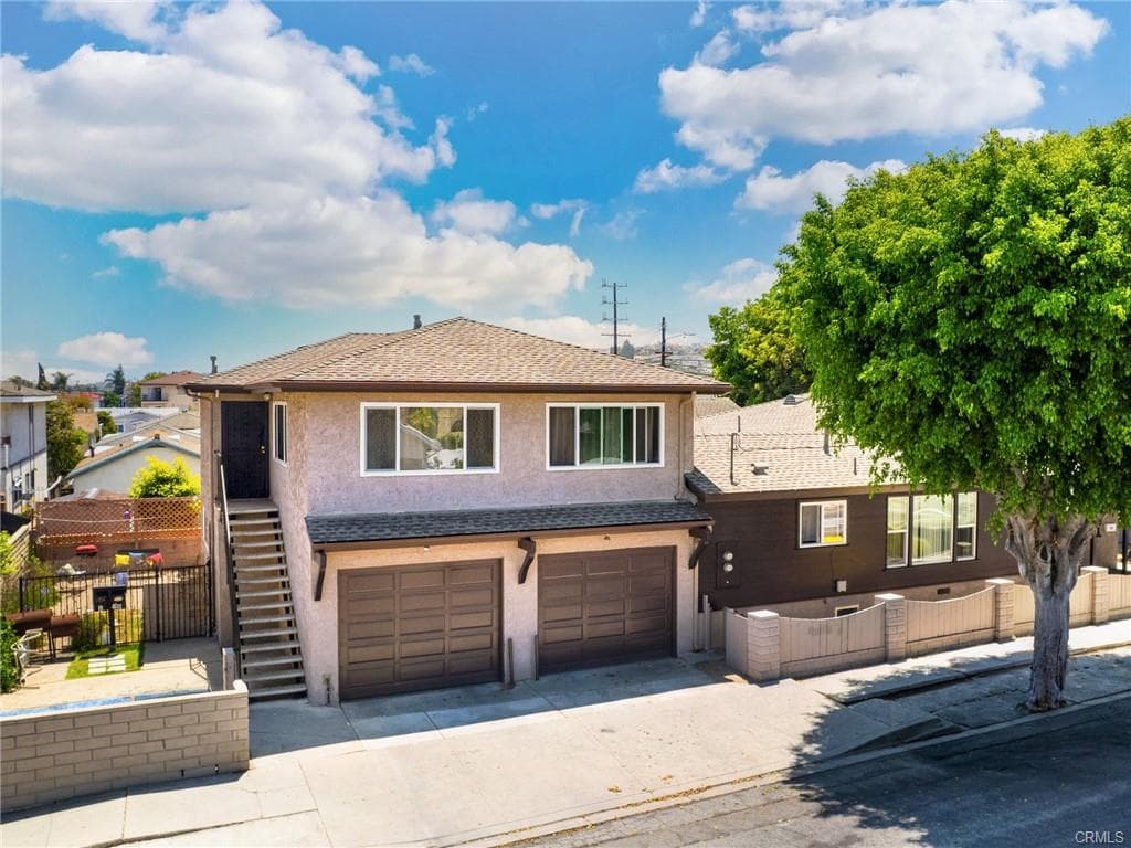 Just Sold | Income-Producing San Pedro Property — gallery photo 3