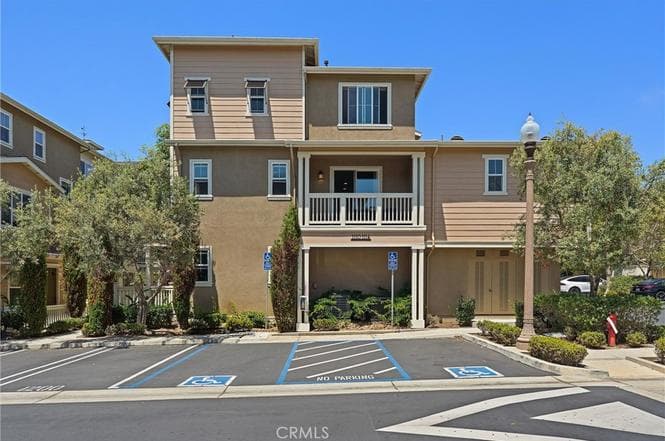 Photo of SOLD! Exceptional Torrance Townhome