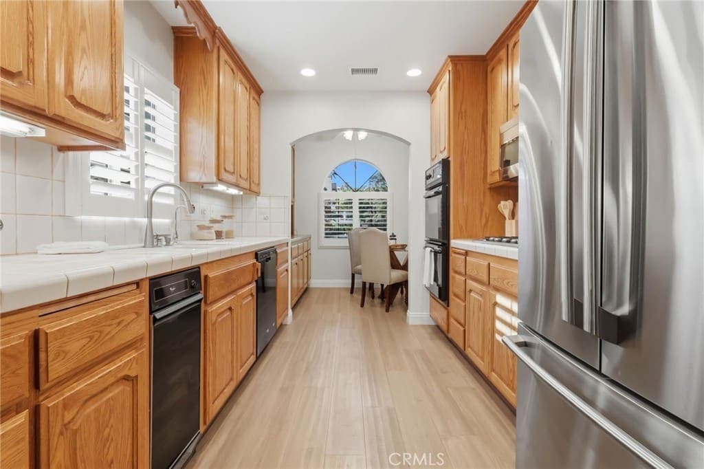Just Sold | Upper Vista Del Oro Gem — gallery photo 5