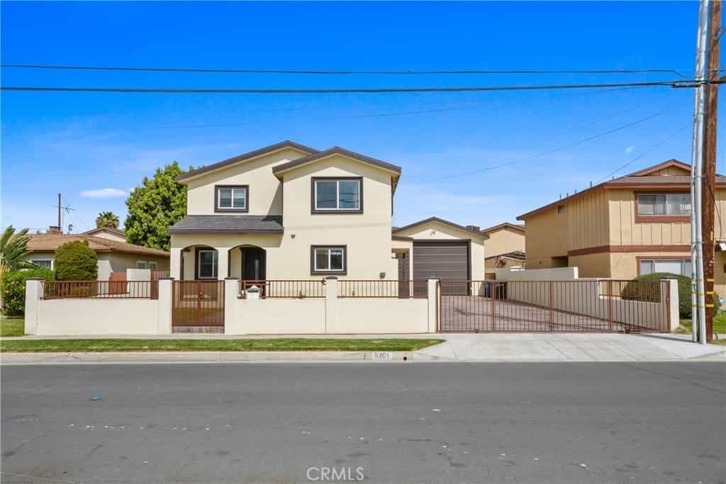 Just Sold: Stunning Fully Remodeled Bellflower Home