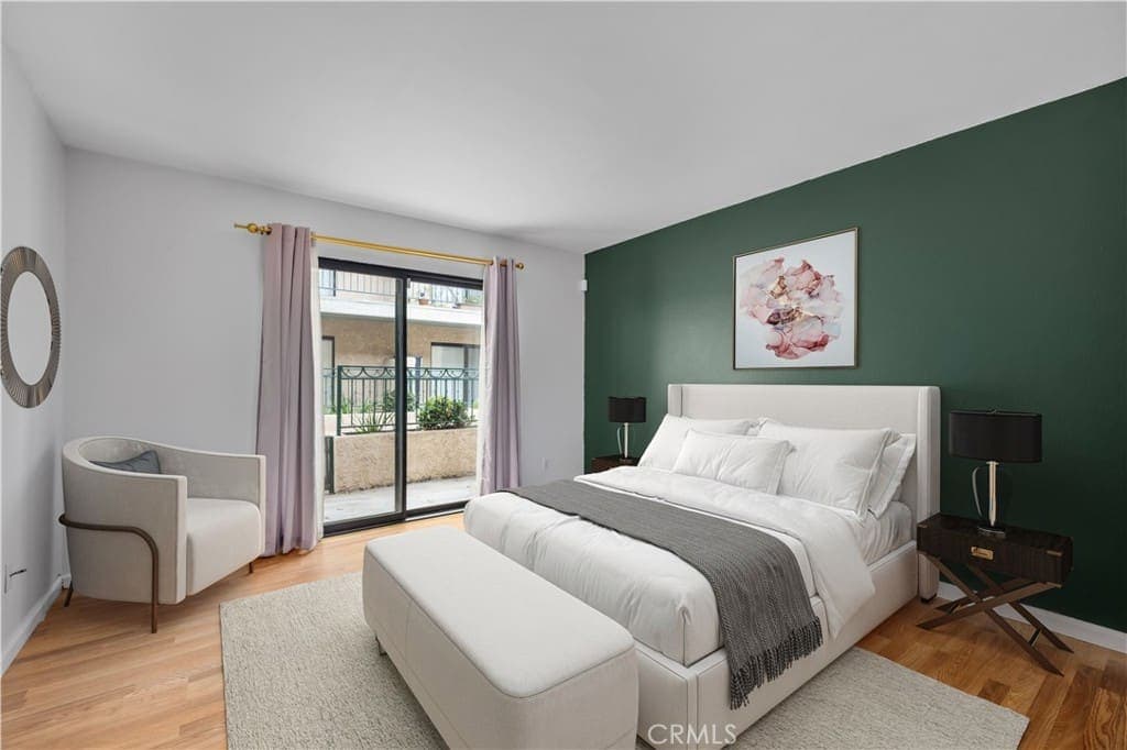 Just Sold in the Heart of Sawtelle | Stylish West LA Condo — gallery photo 3