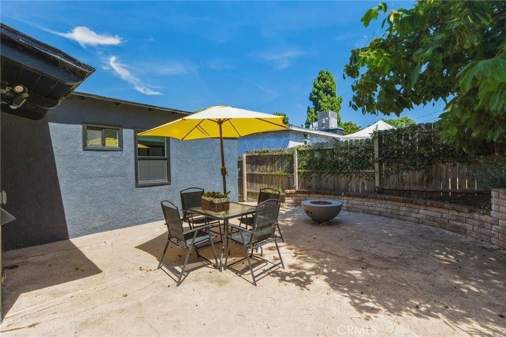 Sold in Torrance! Newton St Home Sells for $1.3M — gallery photo 5