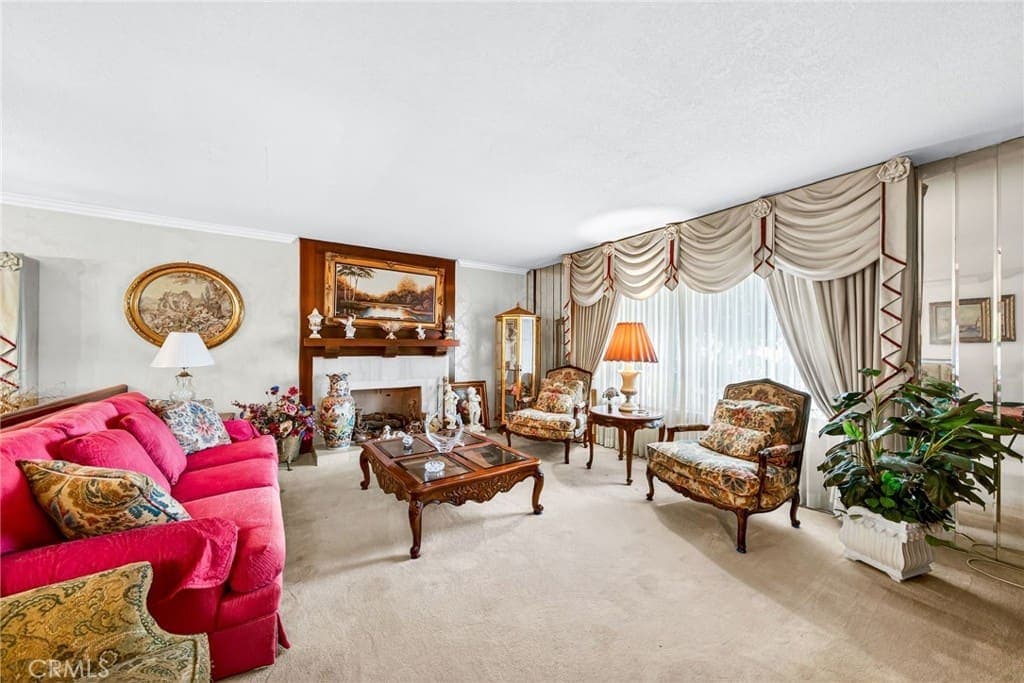 Just Sold | Mesa Woods Gem in Prime Costa Mesa — gallery photo 3