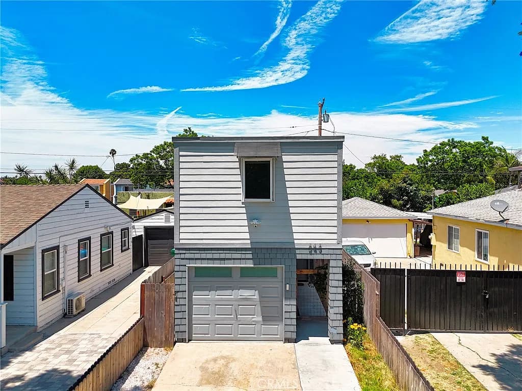 Welcome Home: New Long Beach Listing — exterior view