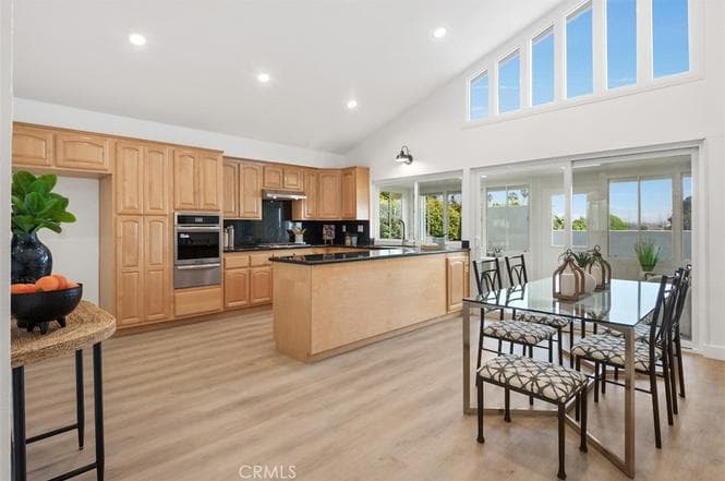 SOLD — First-Time-on-the-Market Home in Prime West Torrance — gallery photo 4
