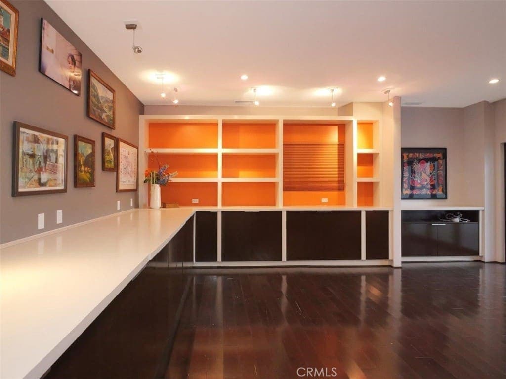 Just Listed: Miraleste Home with Panoramic Views — gallery photo 5