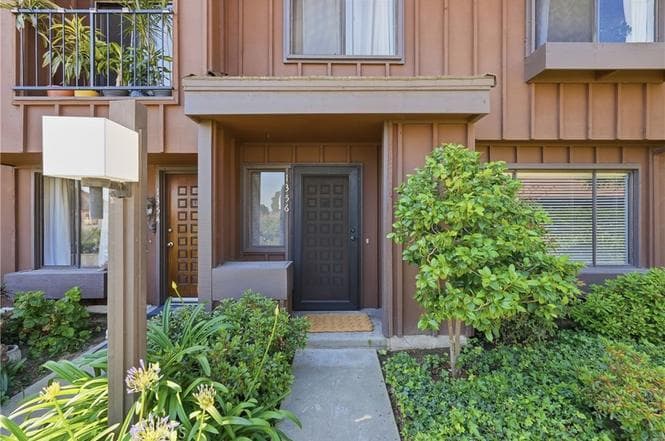 Photo of SOLD! Modern San Pedro Home Finds Its New Owners