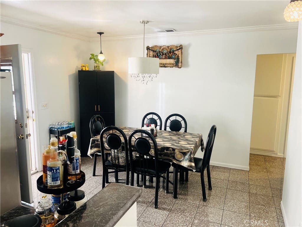 Just Listed | Prime Lawndale Duplex Opportunity Near Manhattan Beach — gallery photo 4