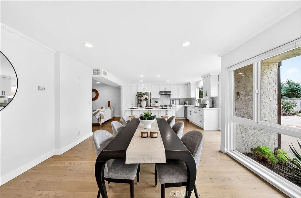 Just Listed | Modern 5-Bed Home with Pool & Solar in Rancho Palos Verdes — gallery photo 4