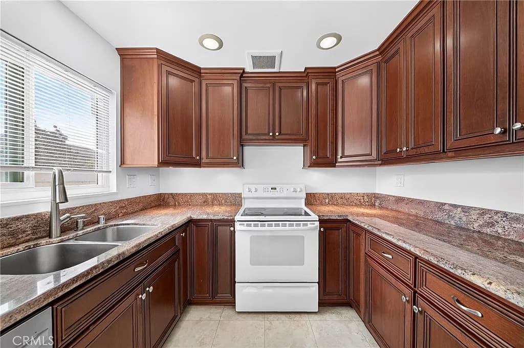 Just Listed: EV-Ready Home in Yorba Linda — gallery photo 5