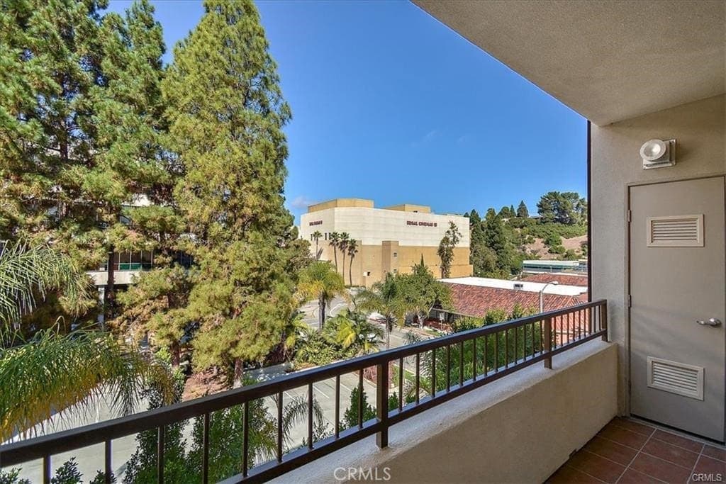 Photo of New Listing: Stylish Condo in Rolling Hills Estates