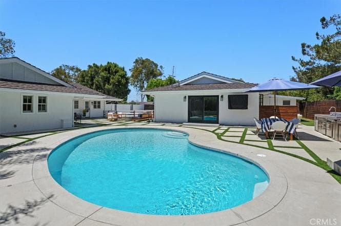 Single-Level Compound with Pool & ADU — gallery photo 4