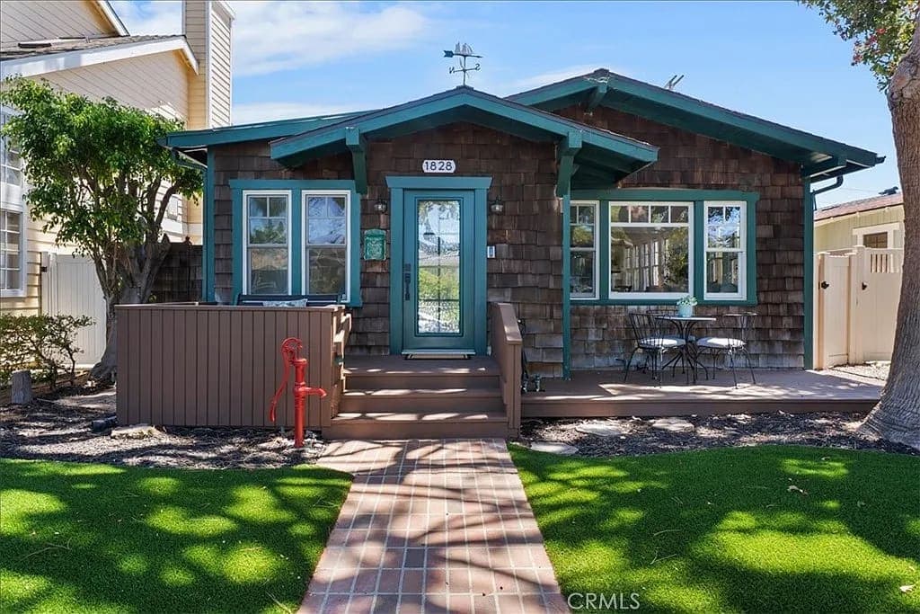 Just Listed: Timeless Old Torrance Gem — exterior view