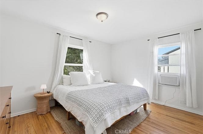 Just Sold | Stunning Artcraft Manor Home — gallery photo 5