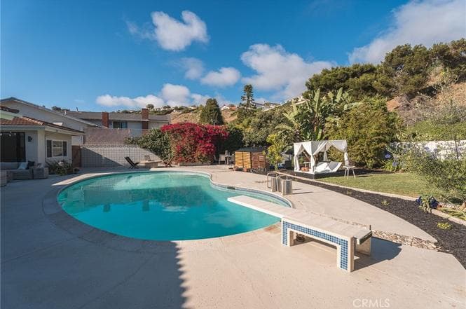SOLD: Reimagined Spanish Contemporary in Palos Verdes — gallery photo 5