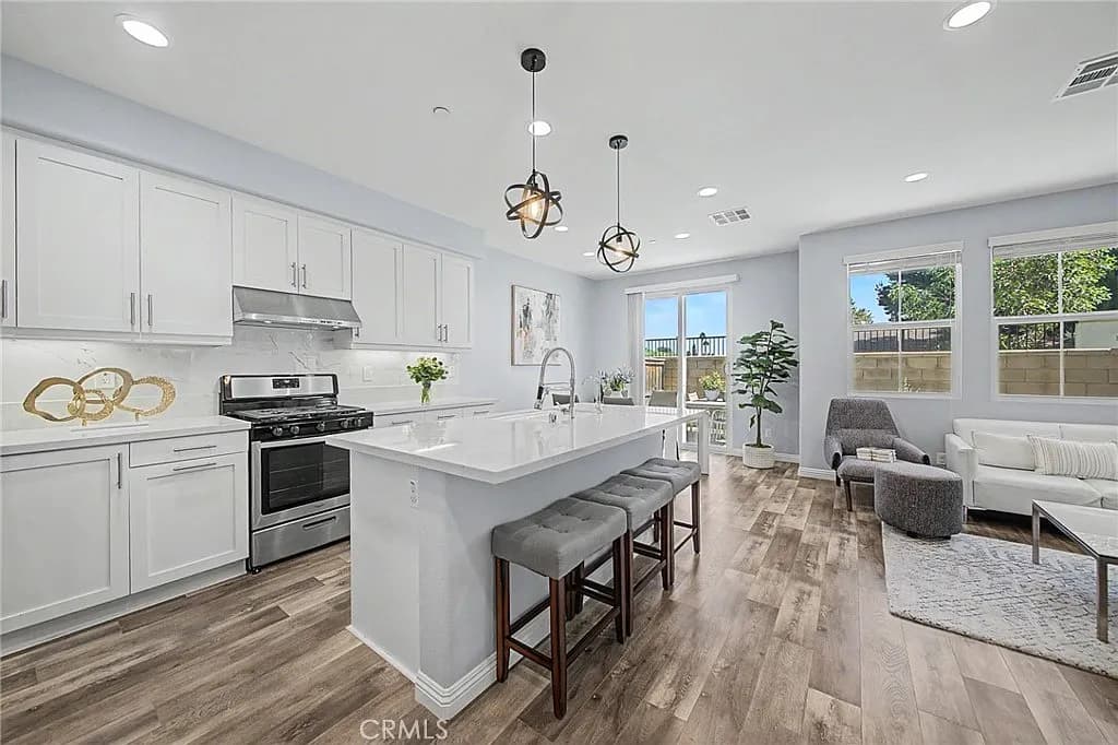 Photo of Just Listed: Turn-Key Hacienda Heights Townhome