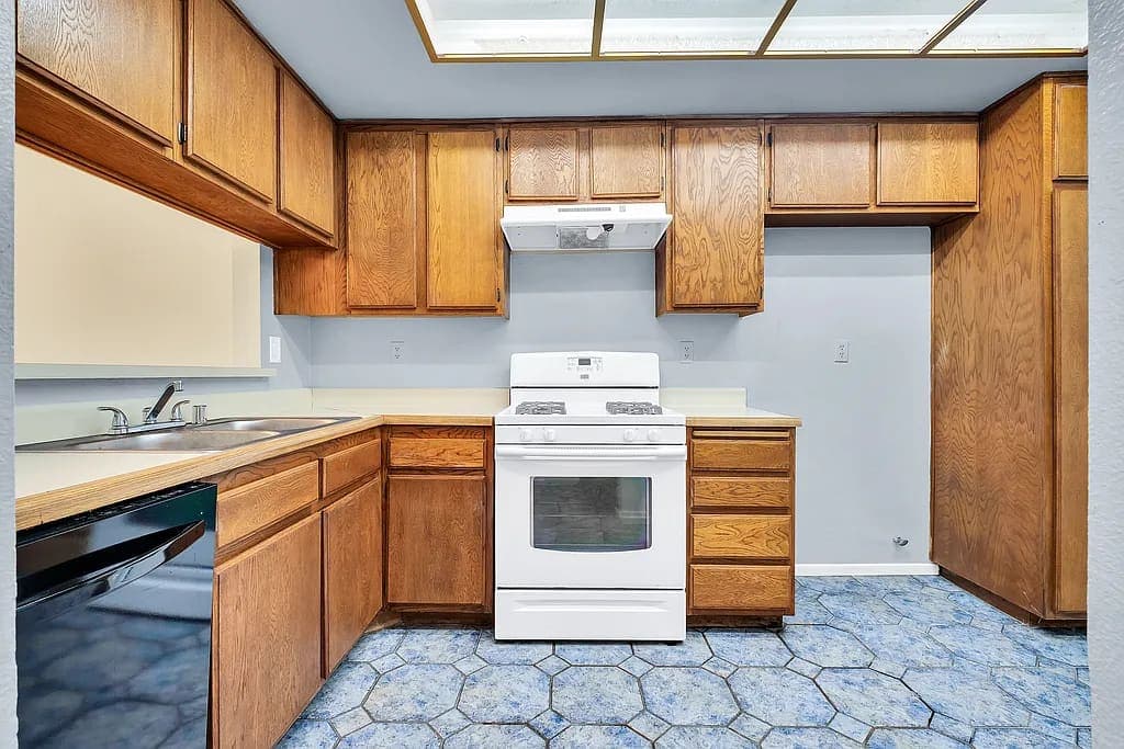 Photo of Just Sold: Beautiful 2-Bedroom Condo Near the Beach