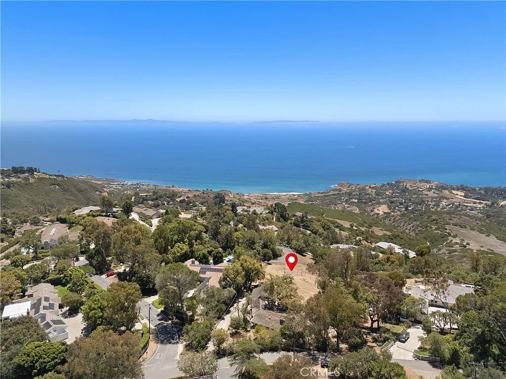 Just Listed | Luxury Estate Site with Ocean Views — gallery photo 5