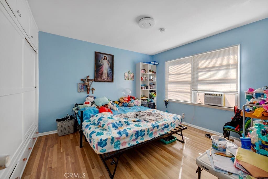 Just Sold: Van Nuys 6-Unit Investment Opportunity — gallery photo 5