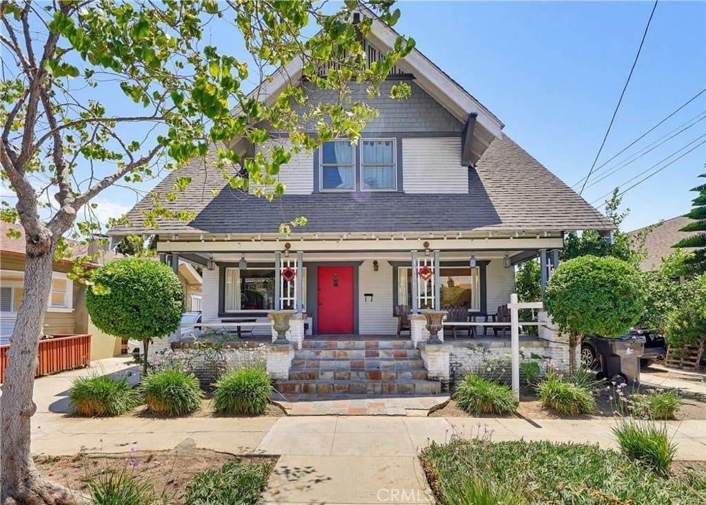 Sold! Classic Long Beach Craftsman — exterior view