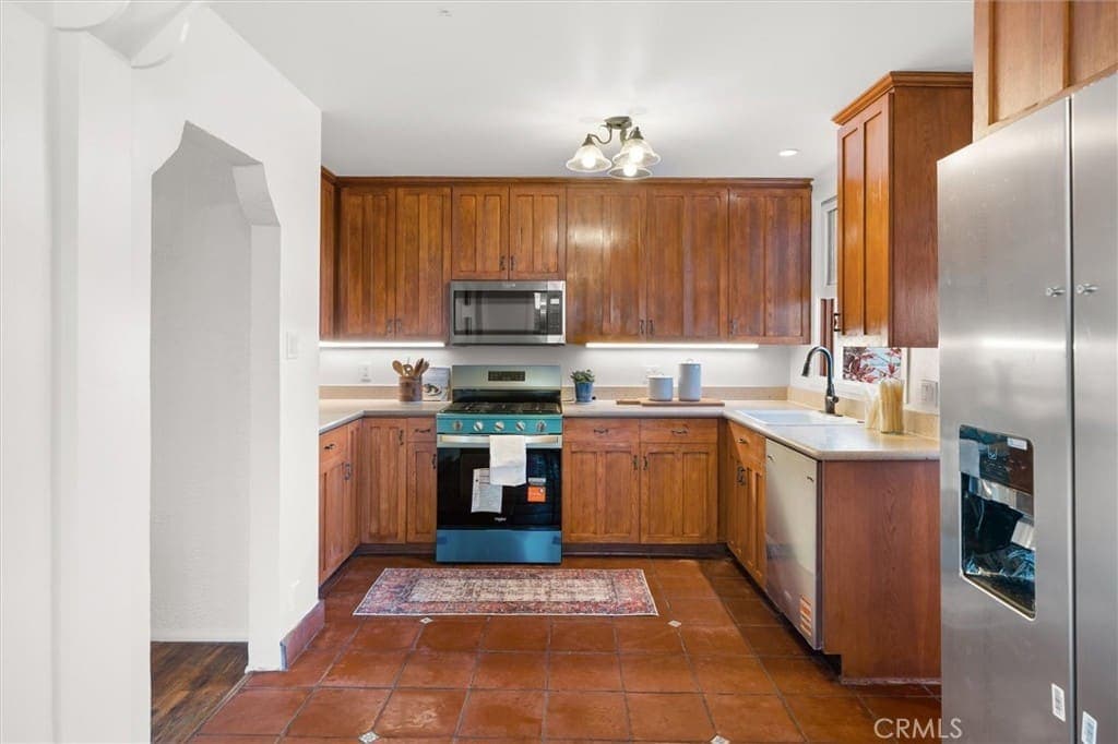 Just Listed | Vista Del Oro Spanish Harbor-View Home with ADU — gallery photo 4