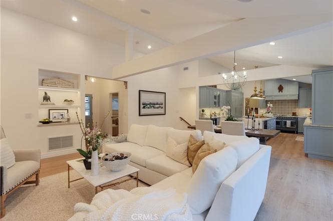 Luxury Equestrian Estate with Ride-From-Home Lifestyle — gallery photo 3