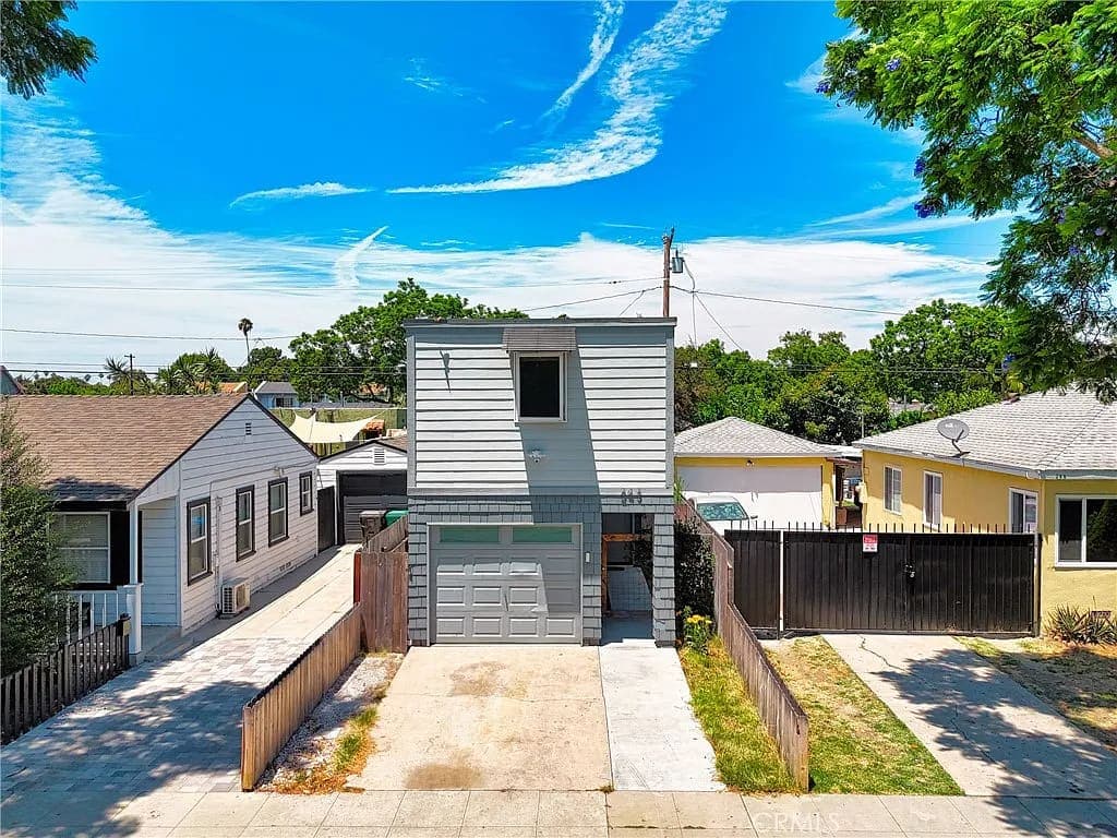 Photo of Welcome Home: New Long Beach Listing