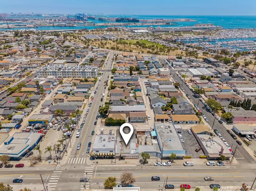 Photo of Just Listed: Prime Commercial Space – Endless Potential