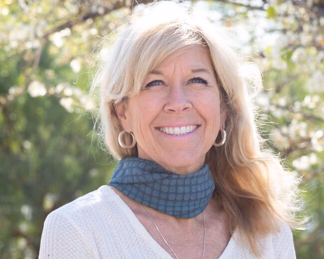 Vicki Leach-Gomez