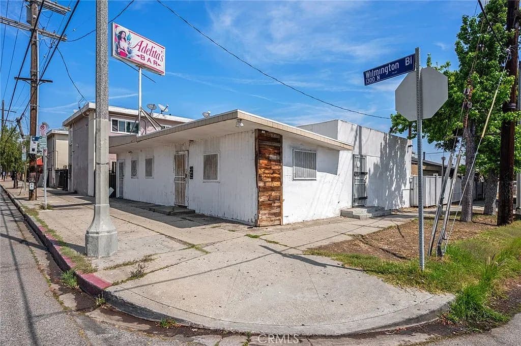 Unique Wilmington Mixed-Use Investment Opportunity — gallery photo 3